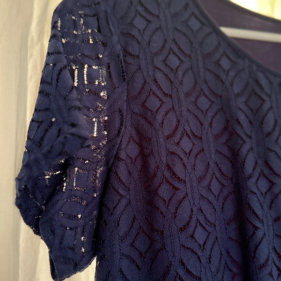Market & Spruce Blue Lace Blouse - Picture 3 of 8